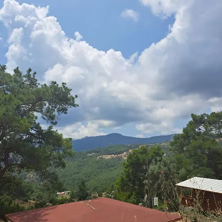 Olimpos Altun Alojamento de Acomodação e Pequeno-almoço *